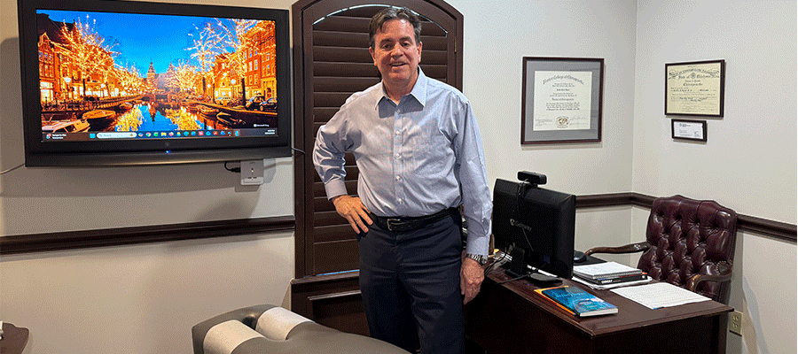 Dr. Keith Ryan in his chiropractic clinic in Tulsa, OK